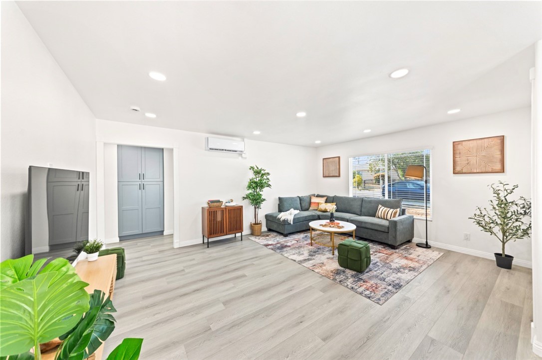 MLS #WS25266997 image #50