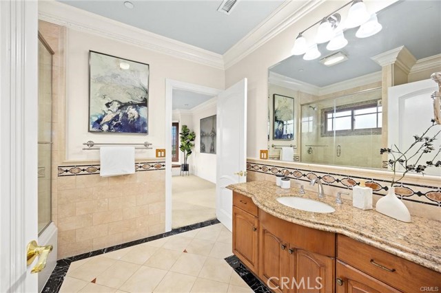 MLS #WS25267059 image #18