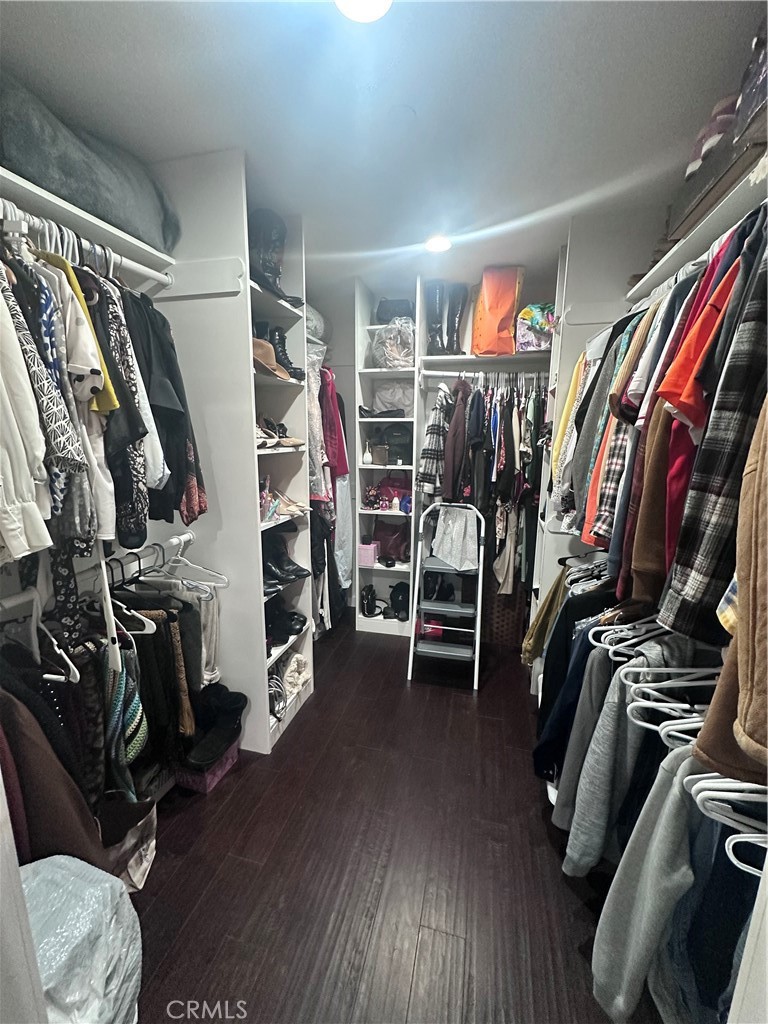 MLS #WS25267069 image #20