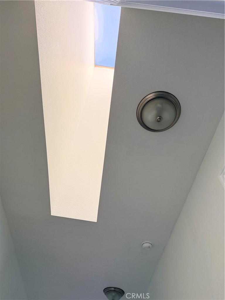 MLS #WS25267406 image #18