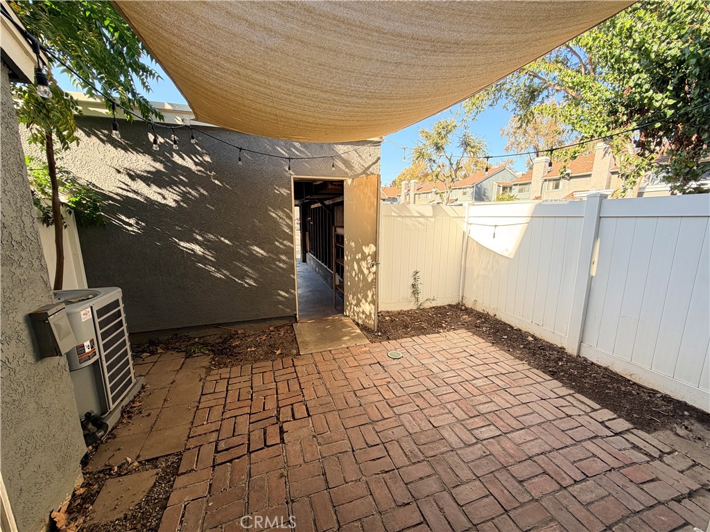 MLS #WS25267406 image #9