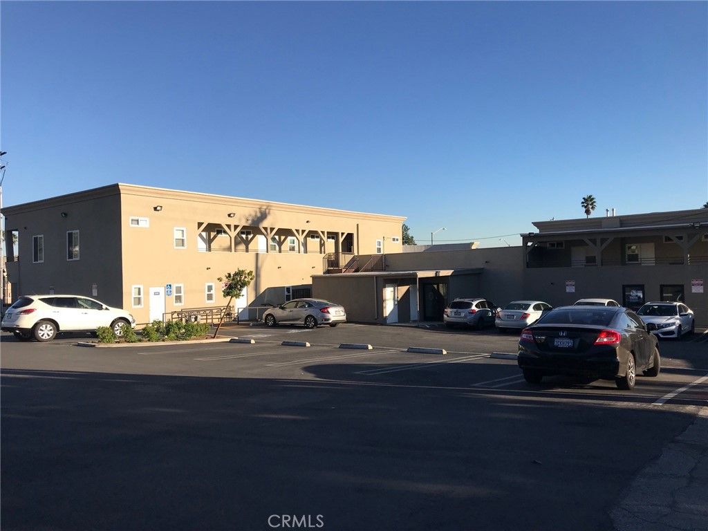 MLS #WS25267422 image #0