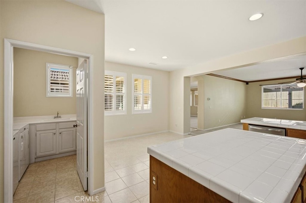 MLS #WS25267426 image #22