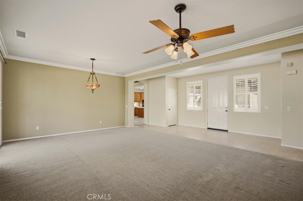 MLS #WS25267426 image #9