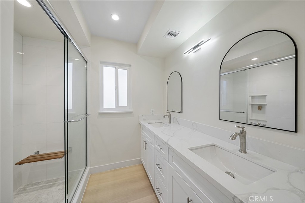 MLS #WS25267481 image #14