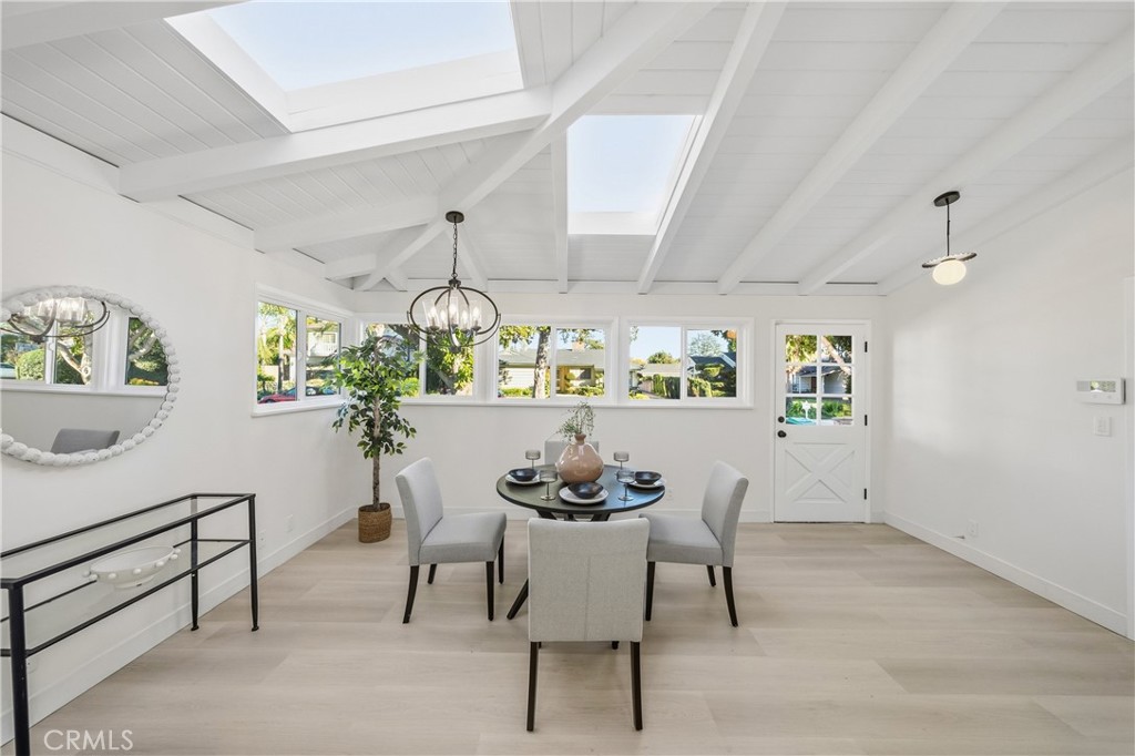 MLS #WS25267481 image #8