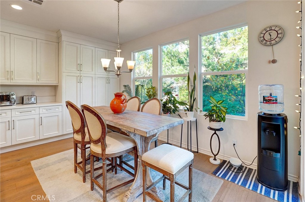 MLS #WS25267487 image #14