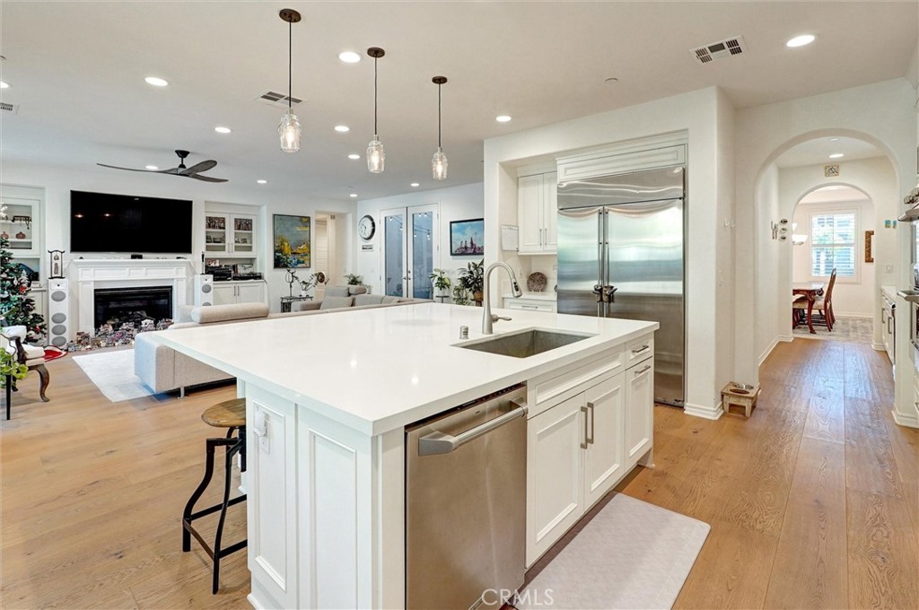 MLS #WS25267487 image #16