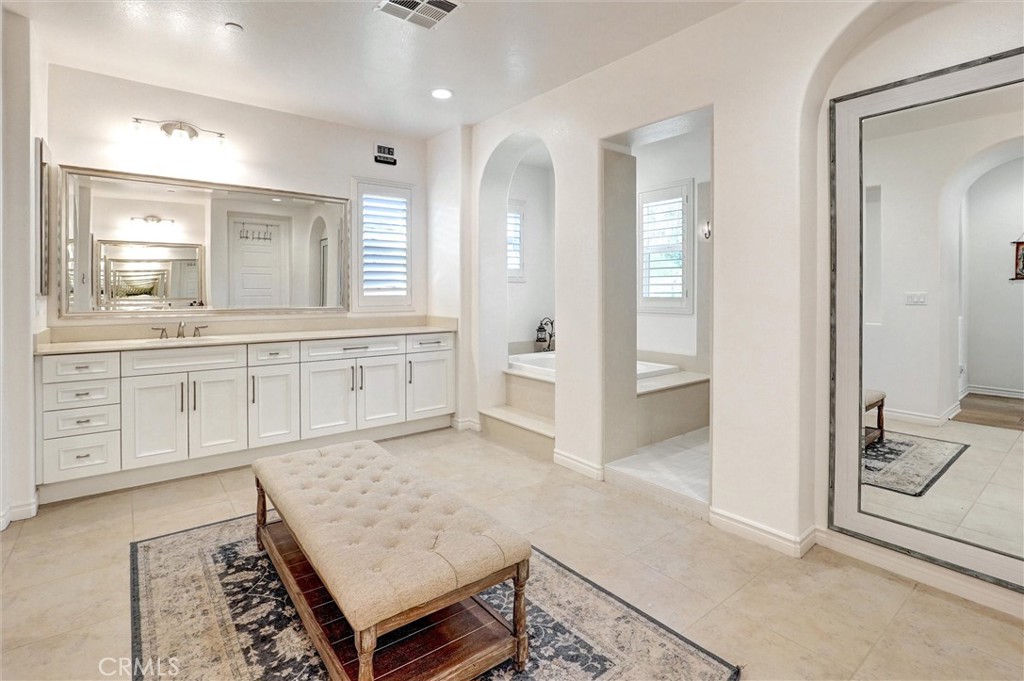 MLS #WS25267487 image #39