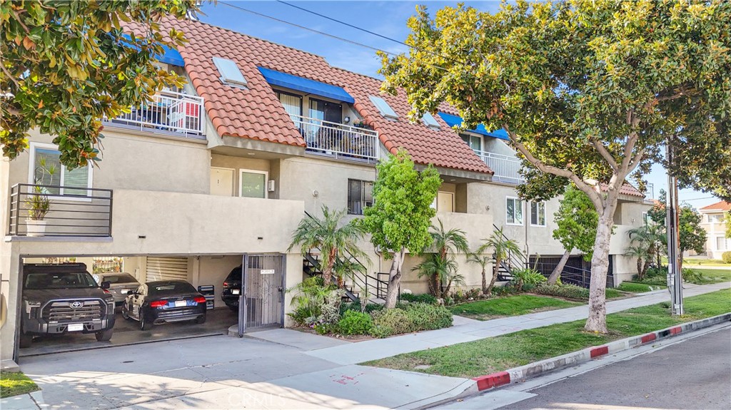 MLS #WS25267700 image #8