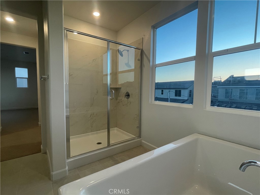 MLS #WS25267717 image #10