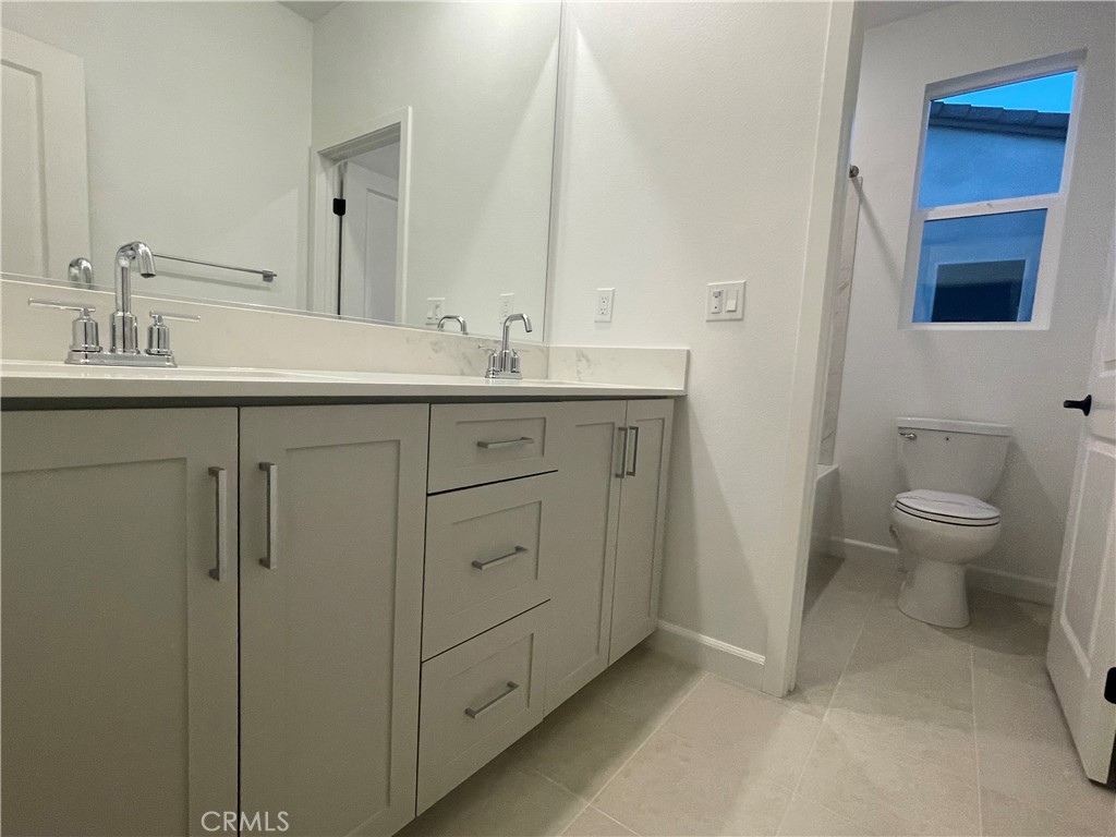 MLS #WS25267717 image #17