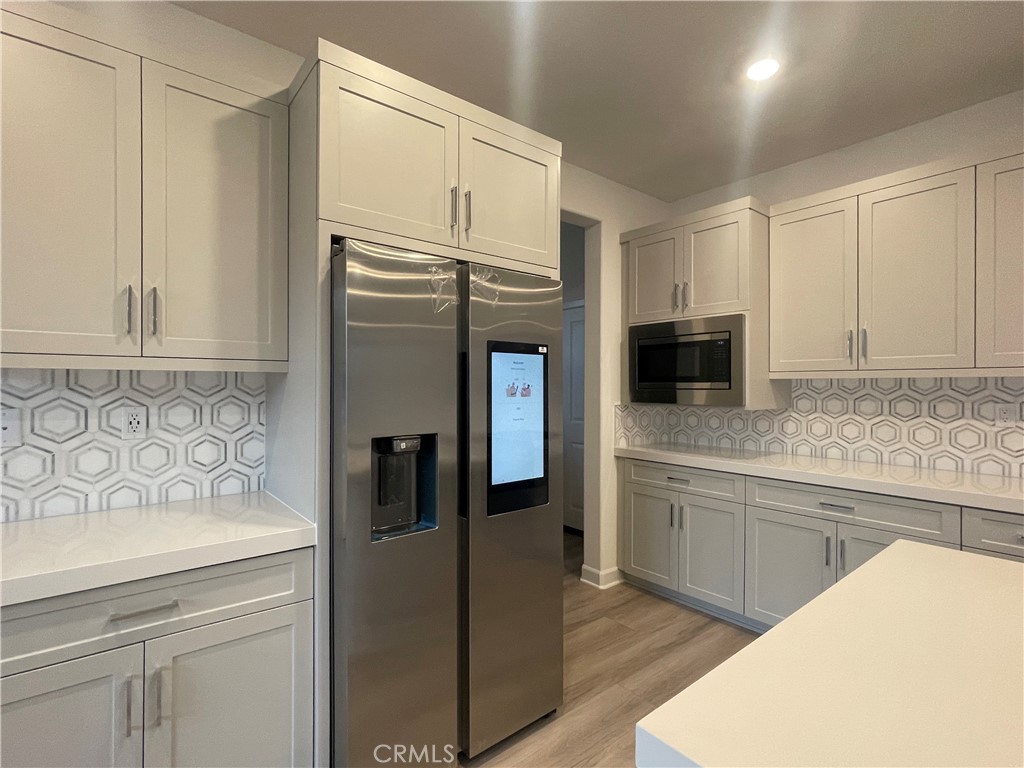 MLS #WS25267717 image #5