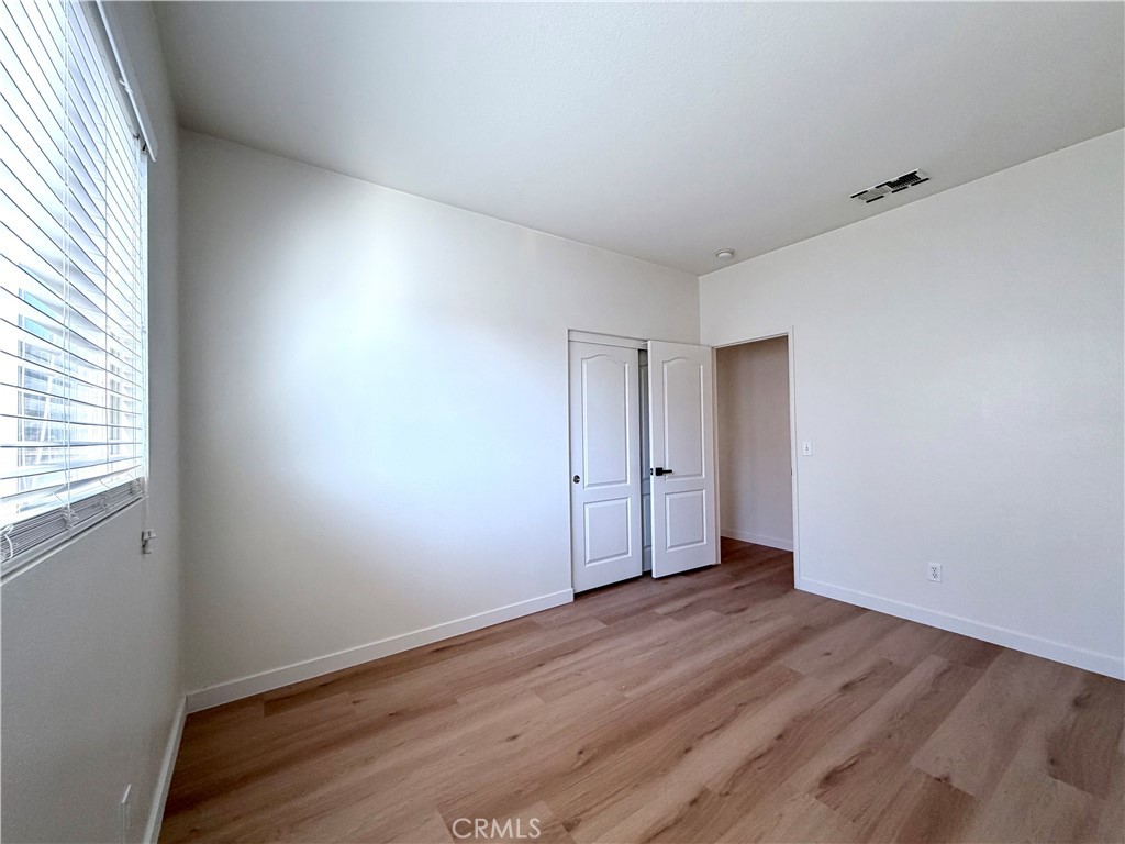 MLS #WS25267757 image #12