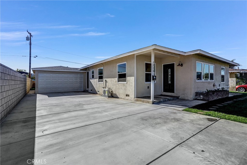 MLS #WS25268015 image #2