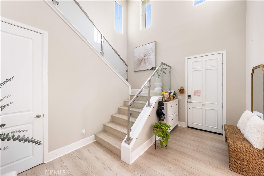 MLS #WS25268018 image #17