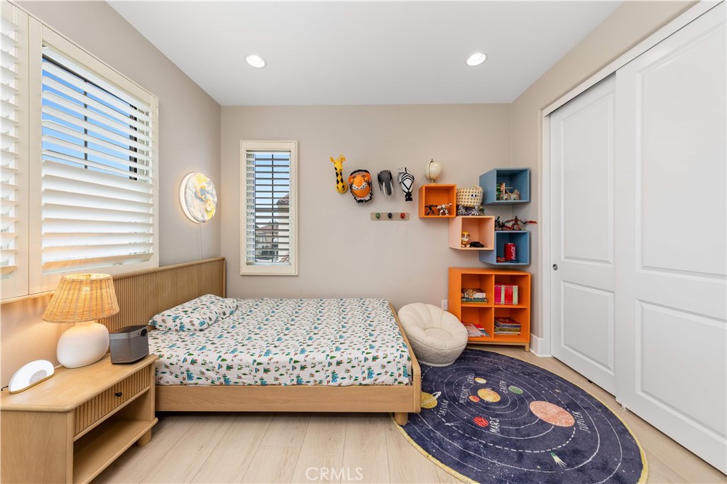 MLS #WS25268018 image #25