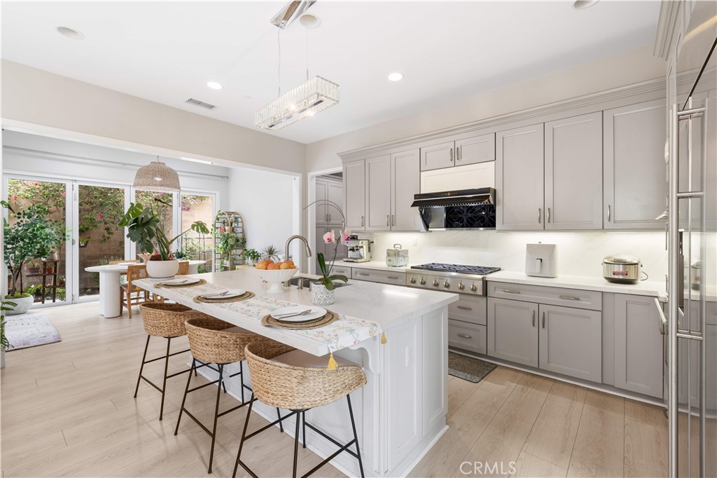 MLS #WS25268018 image #6