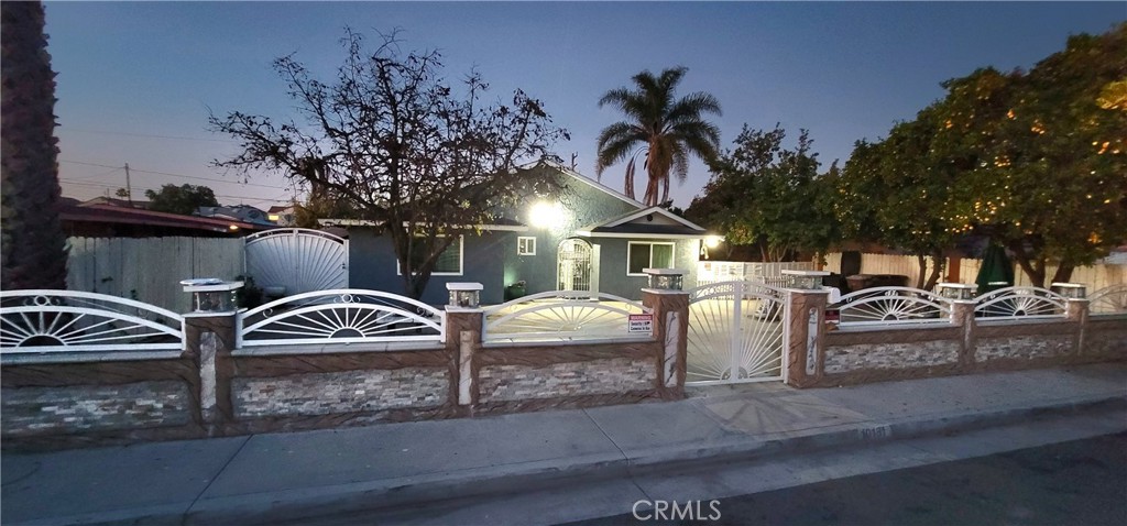 MLS #WS25268038 image #2