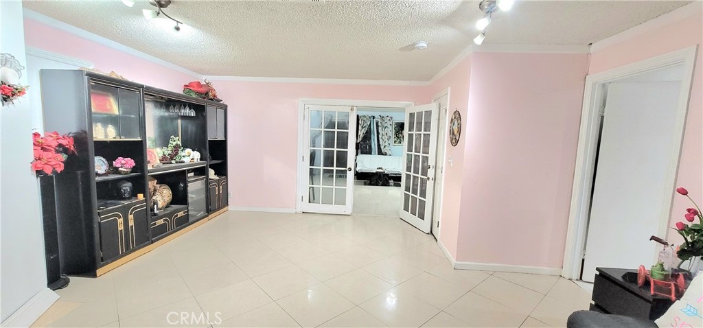 MLS #WS25268038 image #22