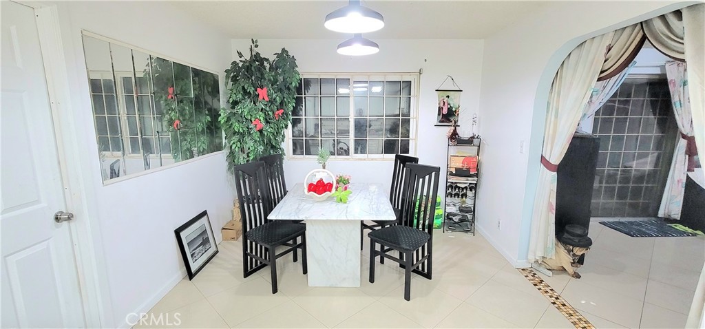 MLS #WS25268038 image #31