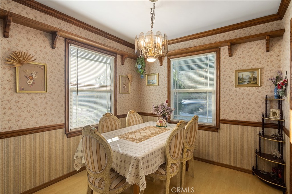 MLS #WS25268192 image #6