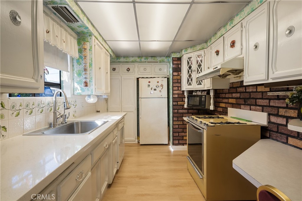 MLS #WS25268192 image #7