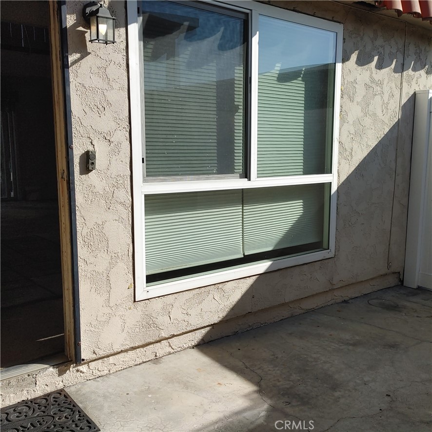 MLS #WS25268270 image #1