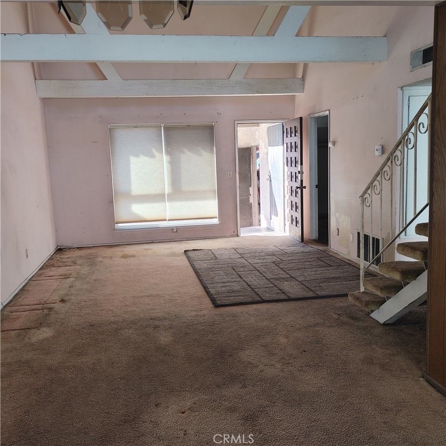 MLS #WS25268270 image #9