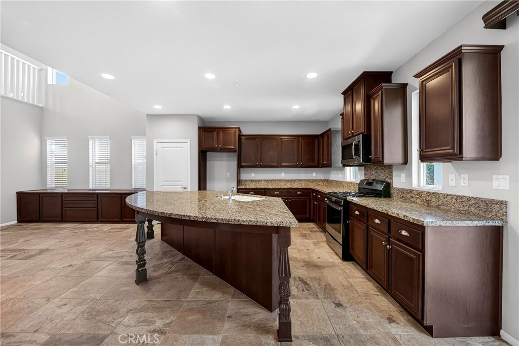 MLS #WS25268273 image #21