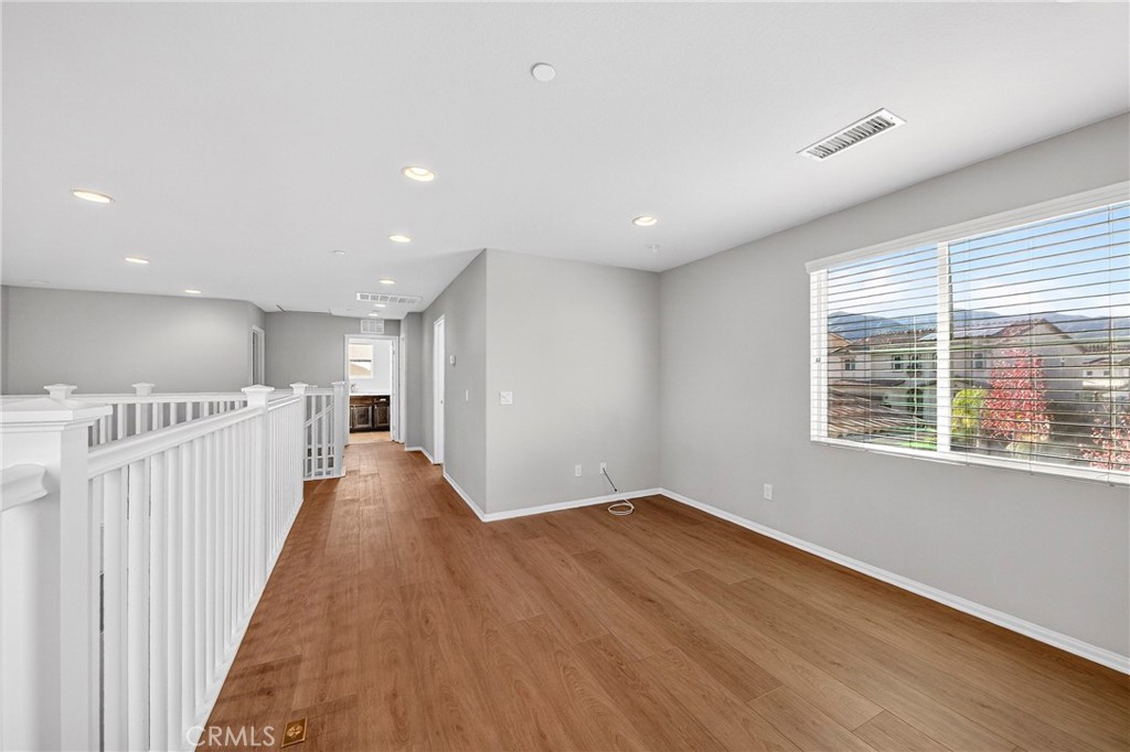 MLS #WS25268273 image #34