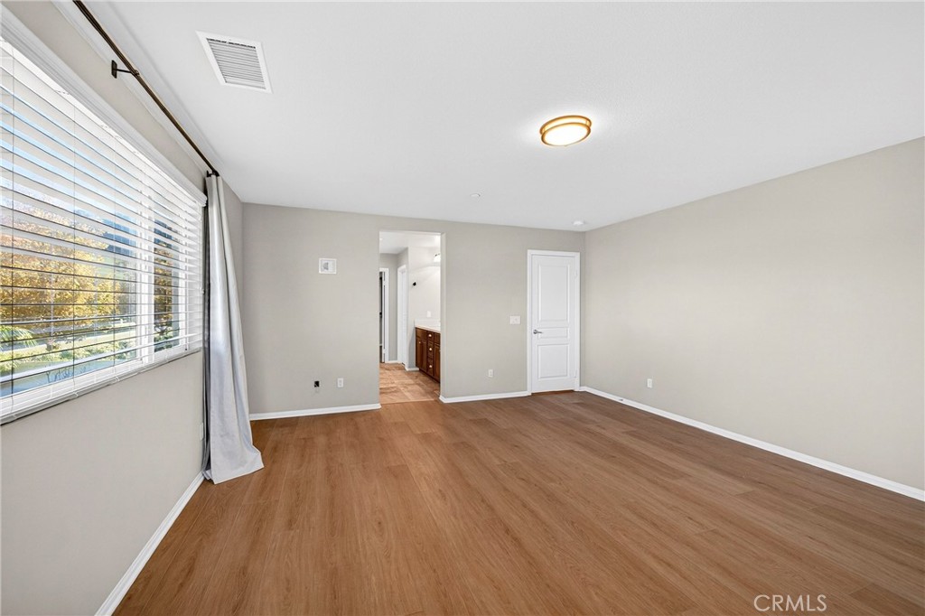 MLS #WS25268273 image #39