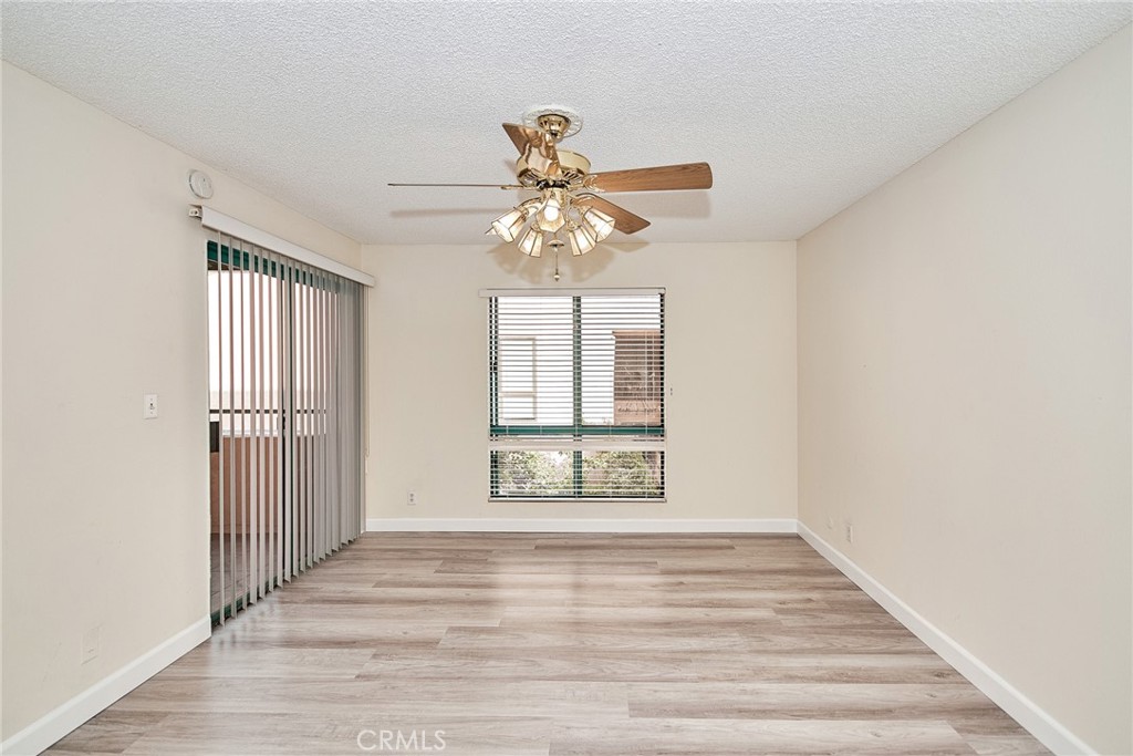 MLS #WS25268579 image #11