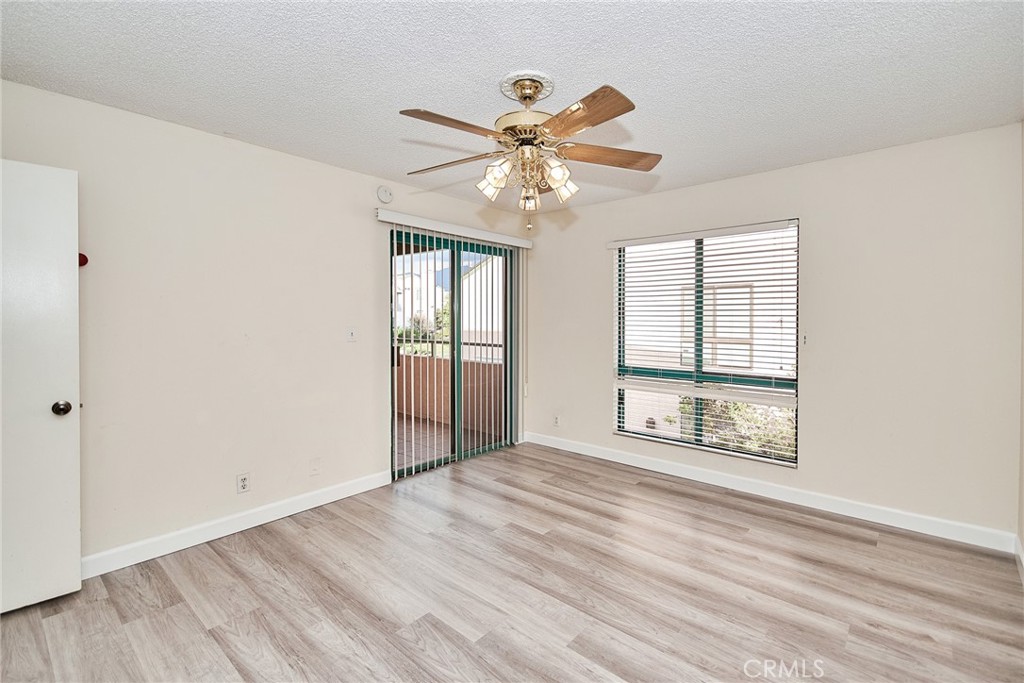 MLS #WS25268579 image #13