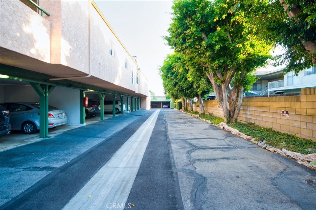 MLS #WS25268579 image #18