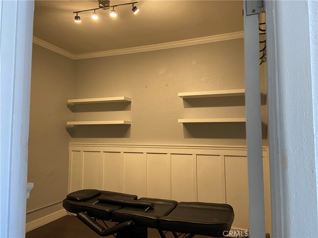 MLS #WS25268667 image #9