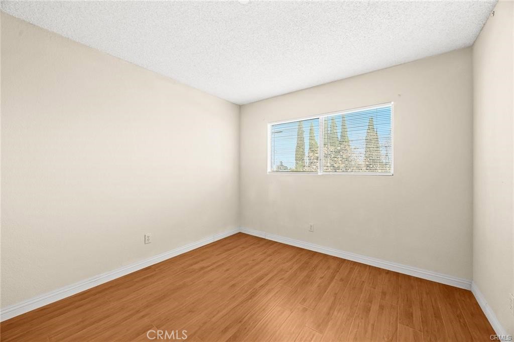 MLS #WS25268676 image #12