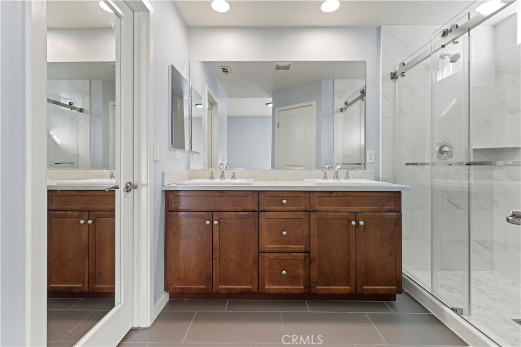 MLS #WS25268683 image #13