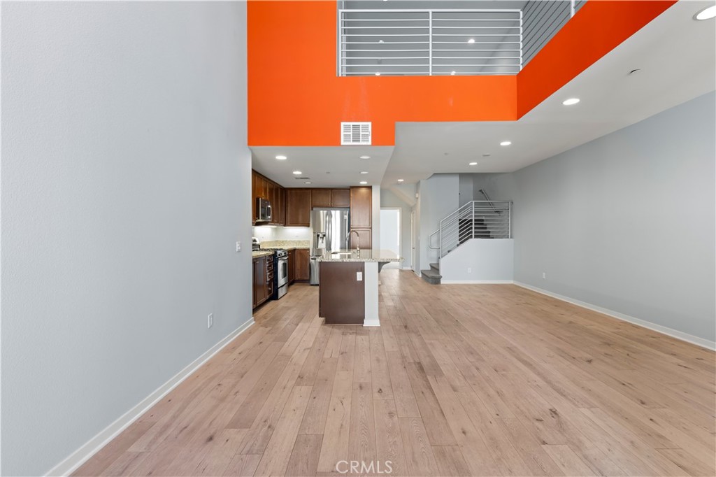 MLS #WS25268683 image #9