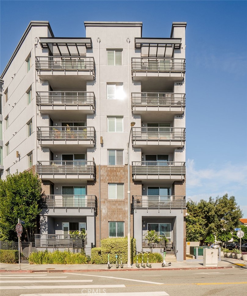 MLS #WS25268692 image #37