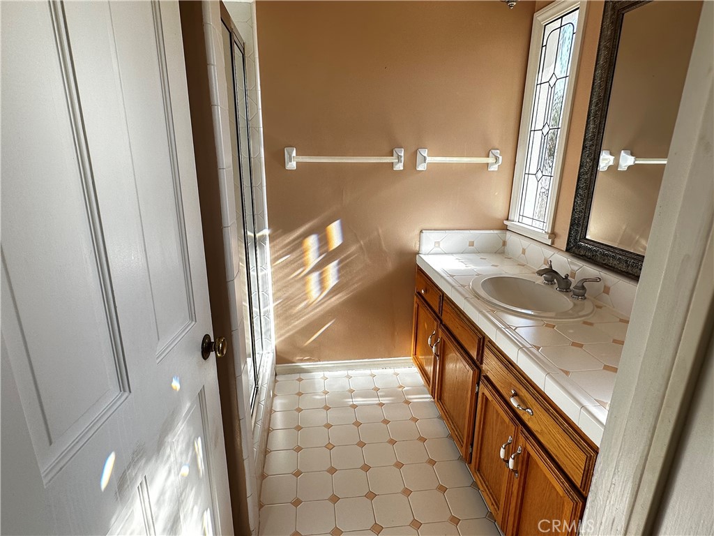 MLS #WS25268873 image #11