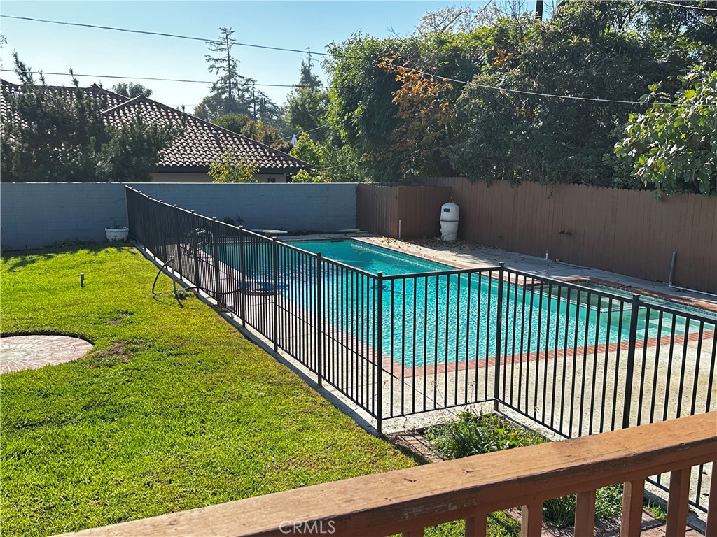 MLS #WS25268873 image #15