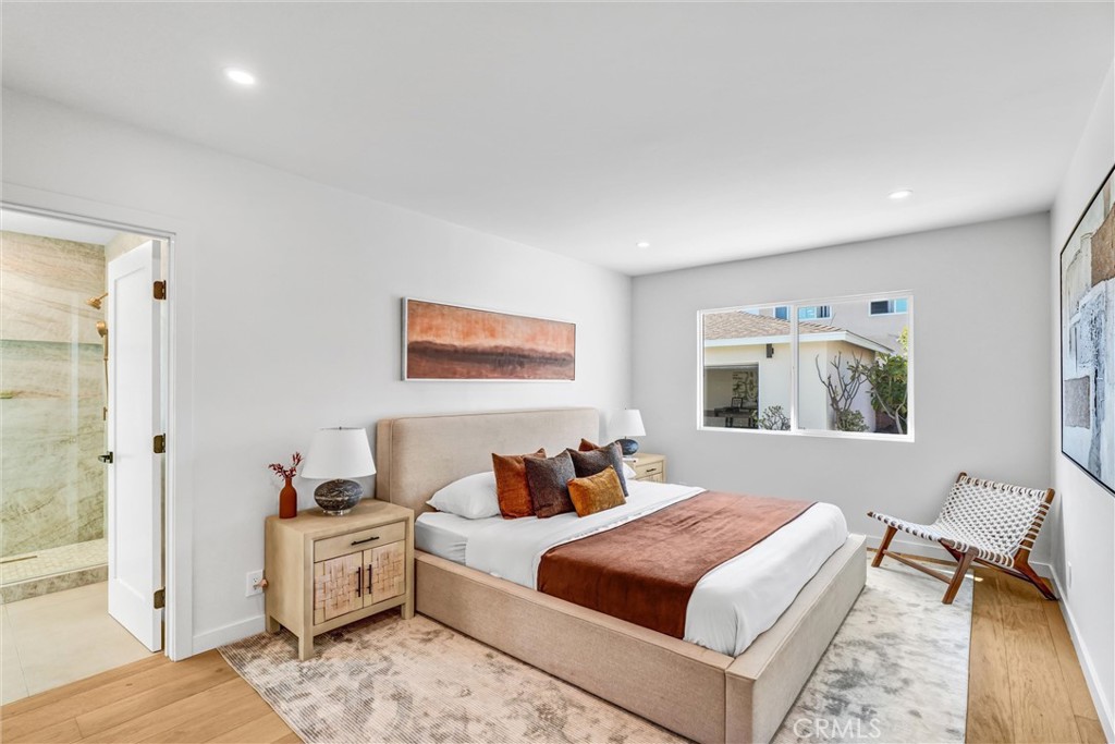 MLS #WS25269028 image #13