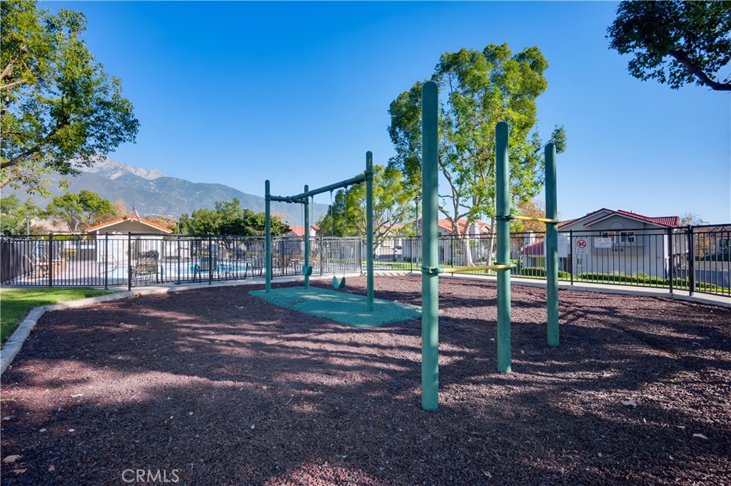 MLS #WS25269257 image #28