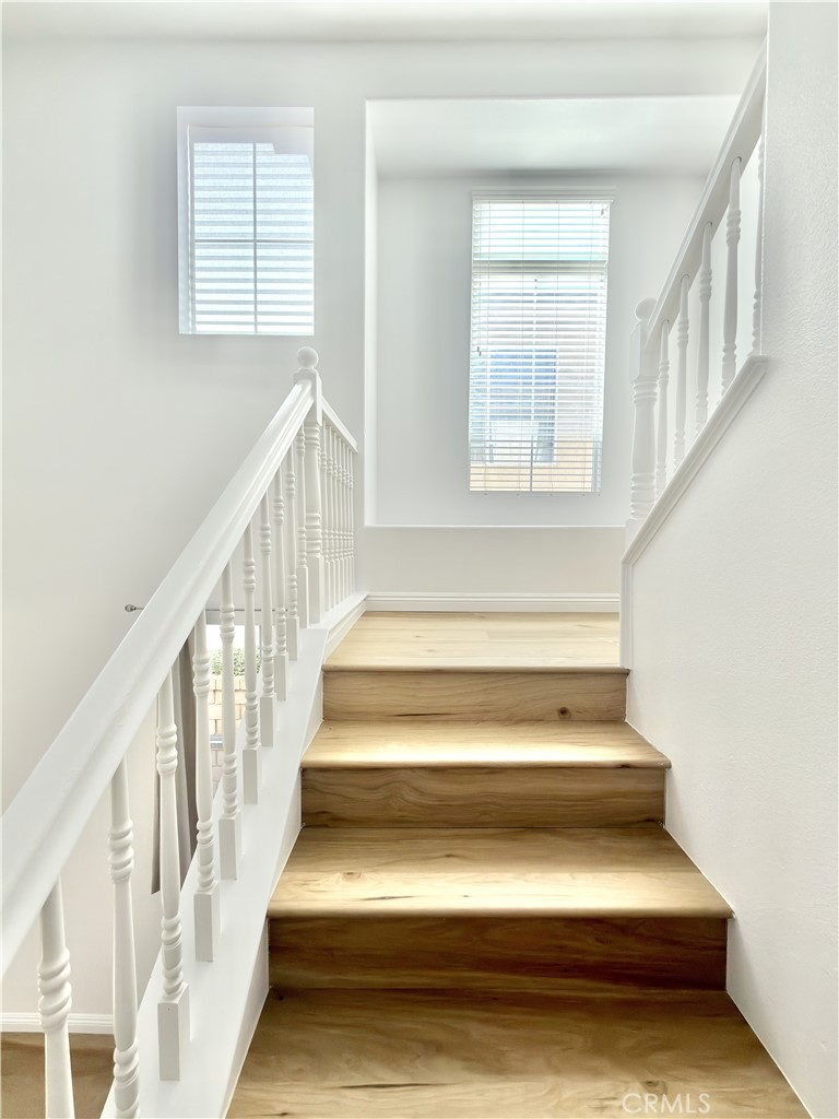 MLS #WS25269362 image #16