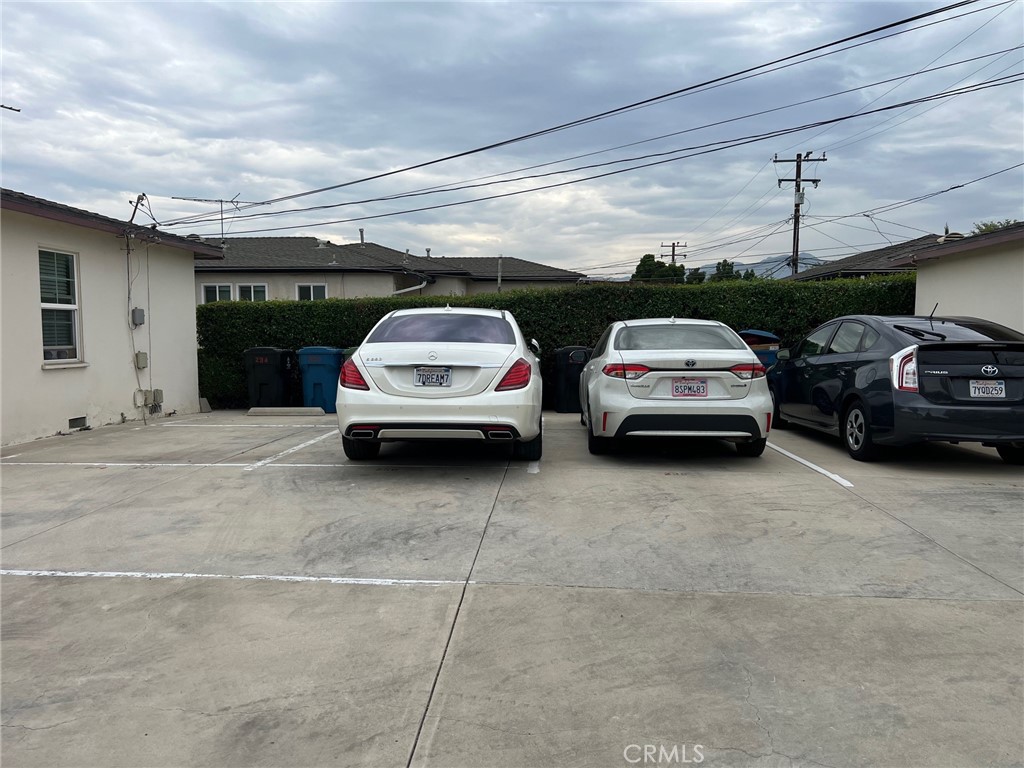 MLS #WS25269377 image #1