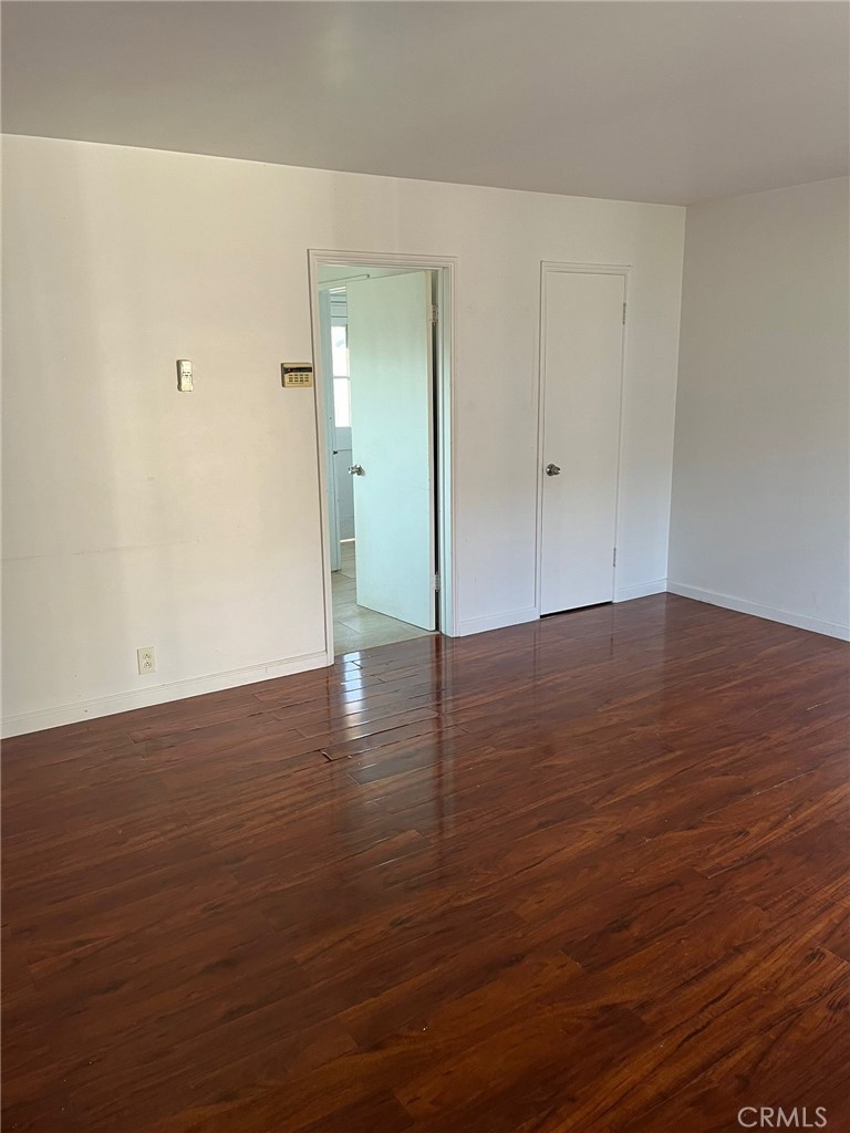 MLS #WS25269377 image #7