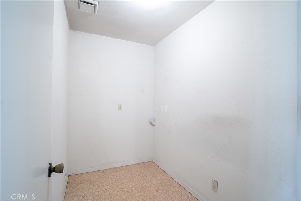 MLS #WS25269395 image #15