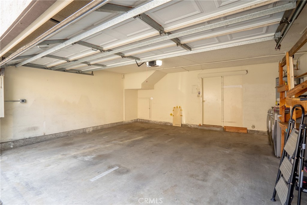 MLS #WS25269395 image #22