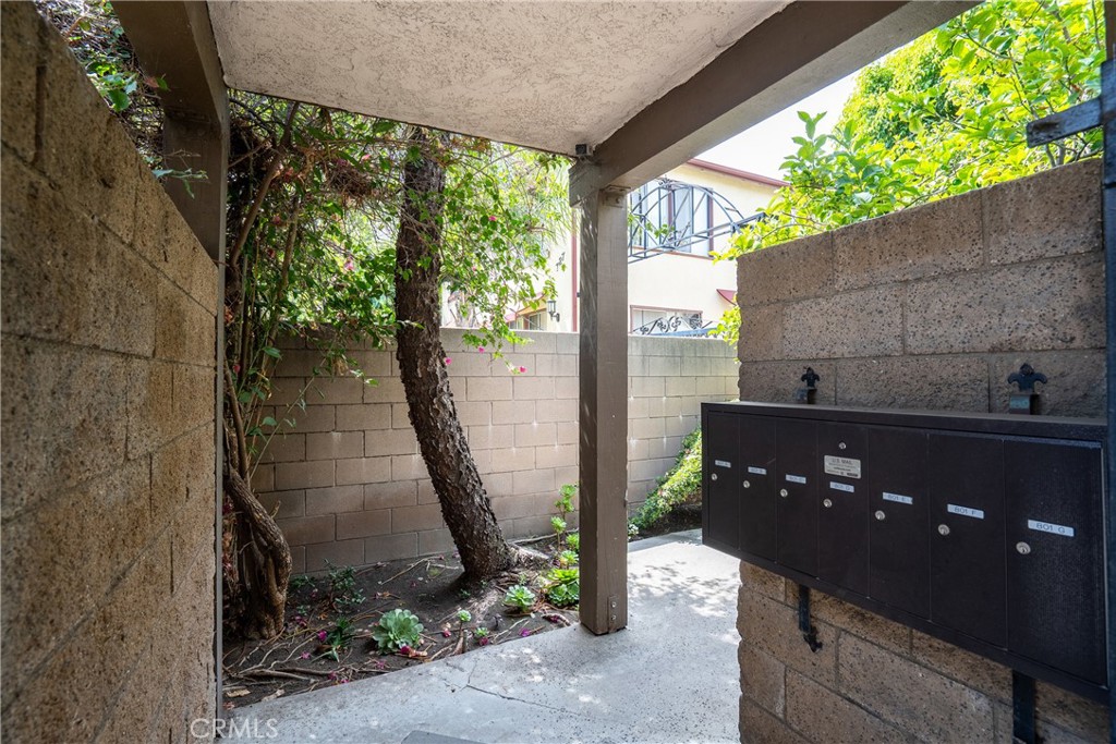 MLS #WS25269395 image #24